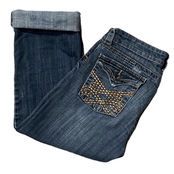 Malibu Women's Juniors Size 5 Blue Cropped Distressed Dark Stretch Denim Jeans - Picture 8 of 15